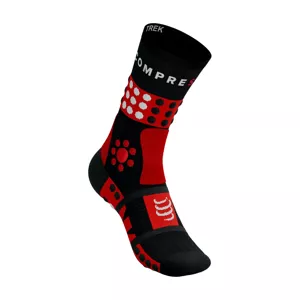 COMPRESSPORT Cyklistické ponožky klasické - TREKKING - černá/červená 39-41